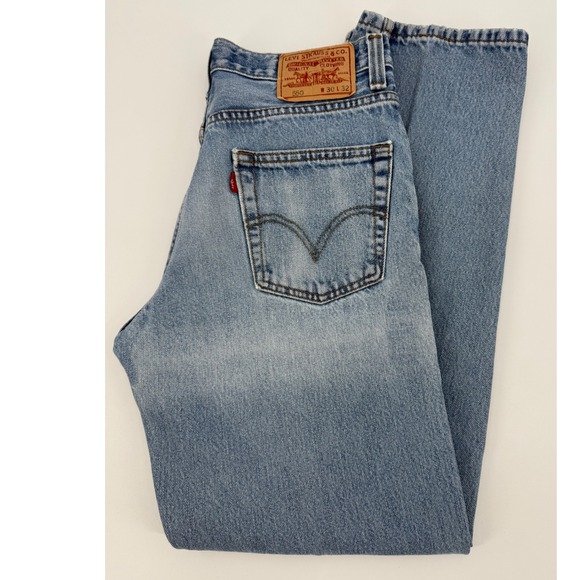 Levis 550 Jeans Mens 30x32 Blue Relaxed Fit Light Wash American Denim Pants - Picture 1 of 11
